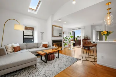 265 Emerson St #4