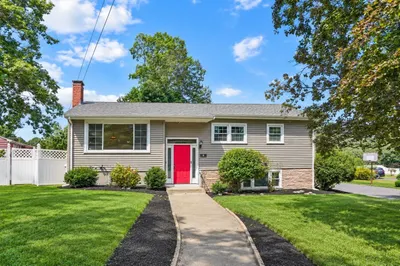 8 Niles Road 1