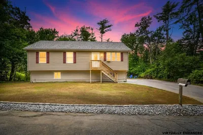 10 Patricia Ave