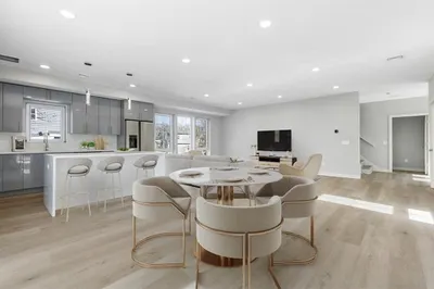 40 Elmont St #2
