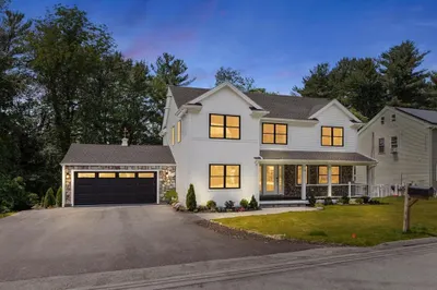 14 Corcoran Rd