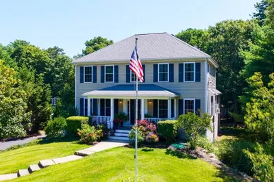 12 Mirasol Drive 1