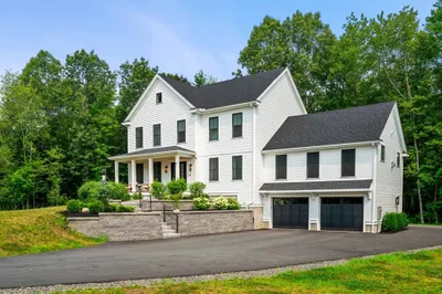 47 Prospect St 1