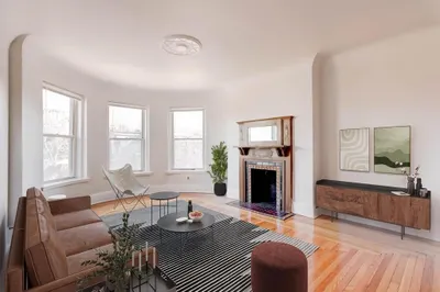 123 St Botolph St #7