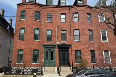 182 Webster St #2
