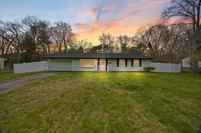 122 Sinclair Rd