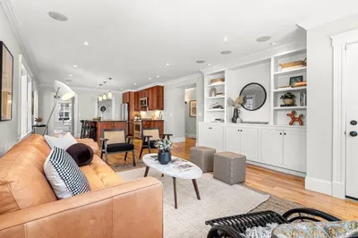 25-27 South St #1 1