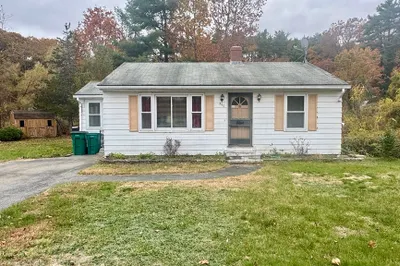 550 Rindge Rd 1