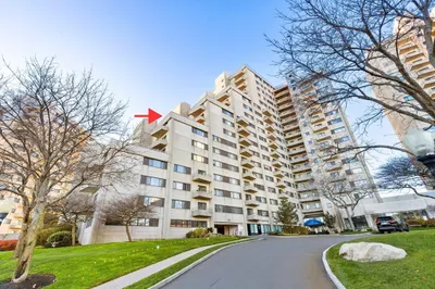 376 Ocean Ave #706