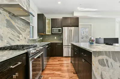 18 Granfield Ave #18