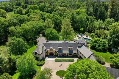 15 Claridge Drive 1