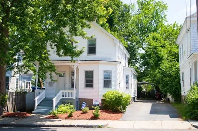 114 Warwick St 1