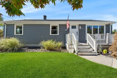 850 Hortonville Rd 1