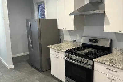 137 Orleans Street #3