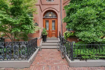 10 Durham St #2