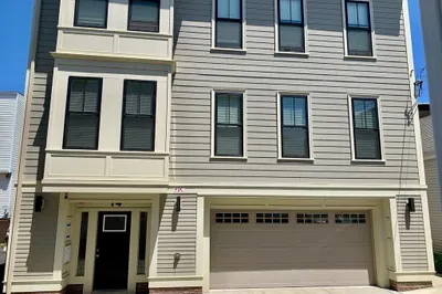 14 Murray Court #1