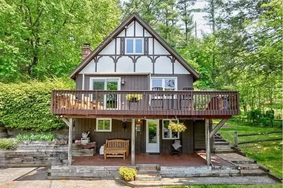 103 Shoreline Drive 1