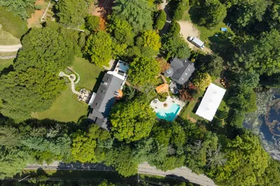 87 E Brimfield Holland 1