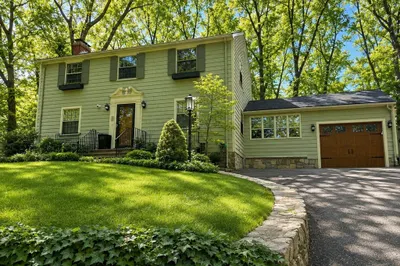 34 Blossomcrest Rd 1
