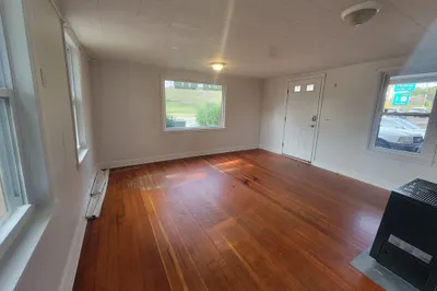84 Main Street #1W
