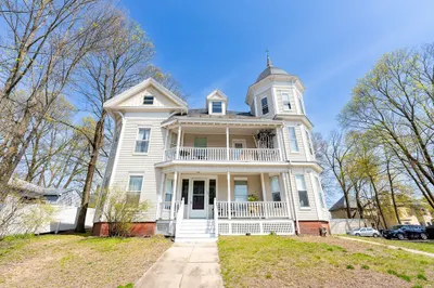 107 Chestnut Street