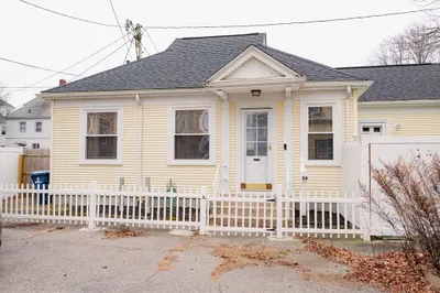 56 Court St