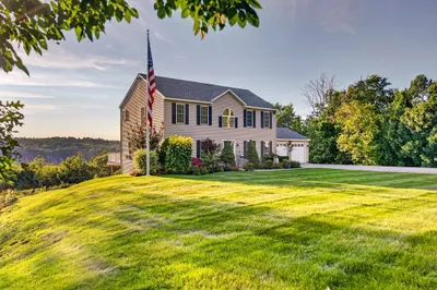 36 Mcintyre Rd 1