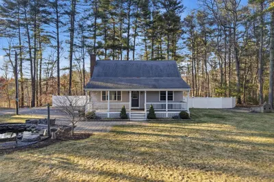 17 Meadowbrook Ln 1
