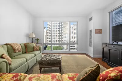 500 Atlantic Ave #14E