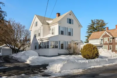 25 Dubois Street