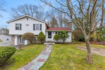 31 Sunset Dr