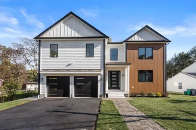 190 Upland Avenue 1