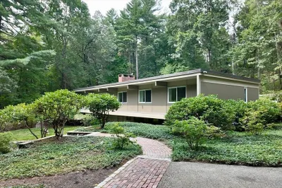 14 Overlook Dr 1