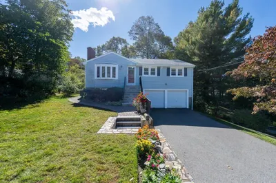 41 Englewood Rd