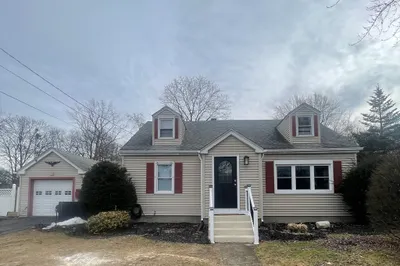 123 Harkness Ave