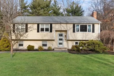 39 Sandy Ridge Cir 1