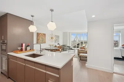 100 Lovejoy Wharf #10G