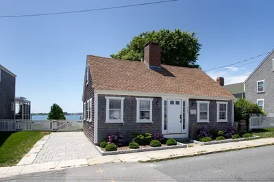 2043 Main Rd 1