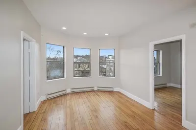 2 Centre Street Terrace #4
