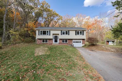 815 Pound Hill Road 1