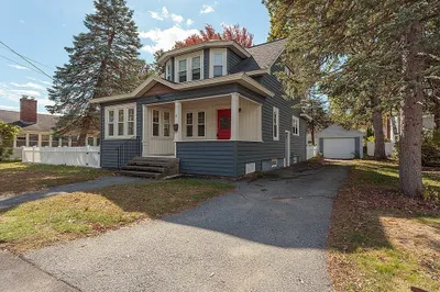 6 Sunset Ave