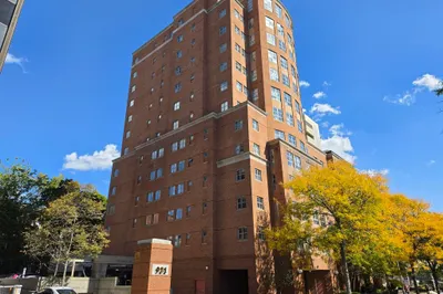 931 Massachusetts Ave #303 1