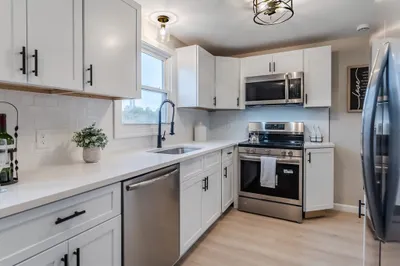 33 Grimard St 1