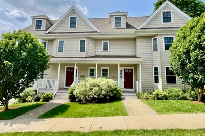 122 Forest Street #122 1