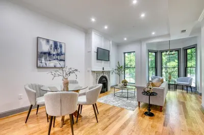 15 Eden St #2