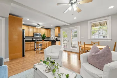 521 Washington Street #1