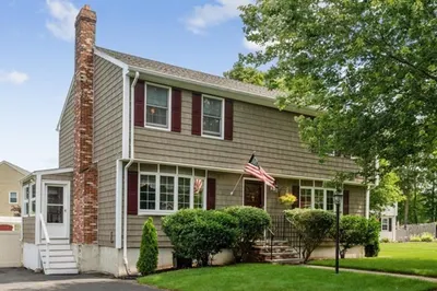 113 Maplewood Road 1