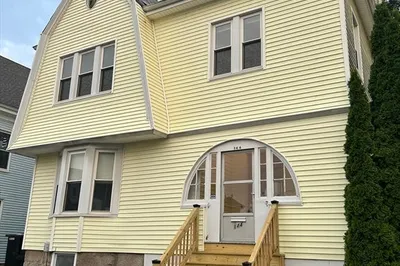 144 Merrimac St 1