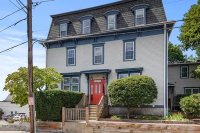 12 Walnut St #3