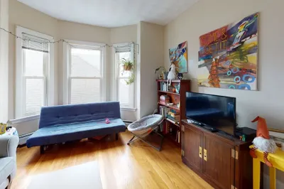 27 Falcon St #3
